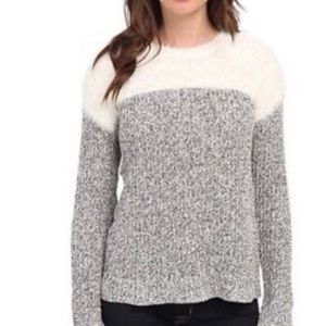 VINCE CAMUTO Two Eyelash Fuzzy Marled Sweater | XS